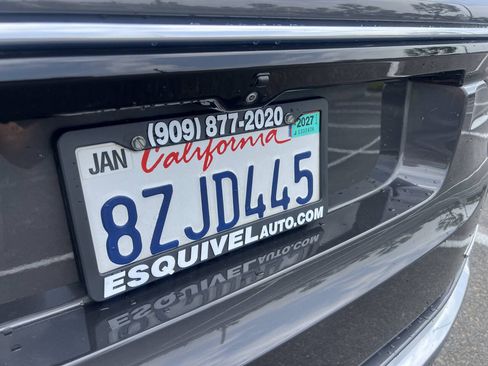 Used 2022 Jeep Wagoneer Series II w/ Premium Group I AWD/4WD image 20