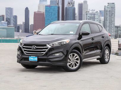 Used 2017 Hyundai Tucson SE w/ SE Popular Package 02
