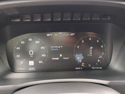 Used 2016 Volvo XC90 T5 Momentum AWD/4WD image 16