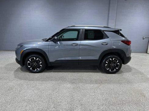 Used 2022 Chevrolet TrailBlazer LT AWD/4WD image 5
