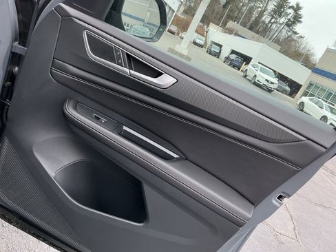 New 2026 Volkswagen Atlas Cross Sport SEL R-Line image 31