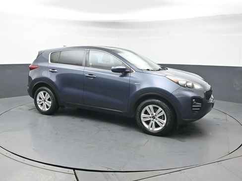 Used 2017 Kia Sportage LX image 8