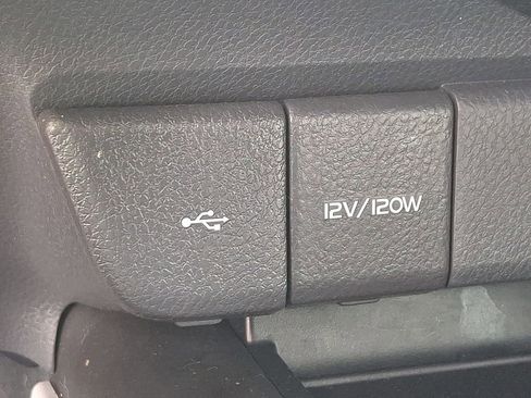 Used 2022 Toyota Camry SE AWD/4WD image 24