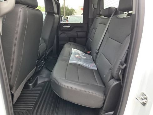 Used 2026 GMC Sierra 2500 Pro w/ Convenience Package AWD/4WD image 7