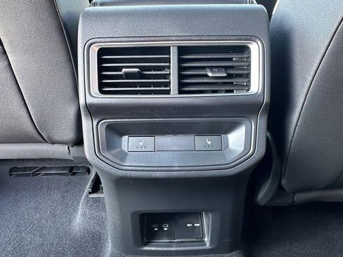 New 2026 Volkswagen Atlas Cross Sport SEL image 8