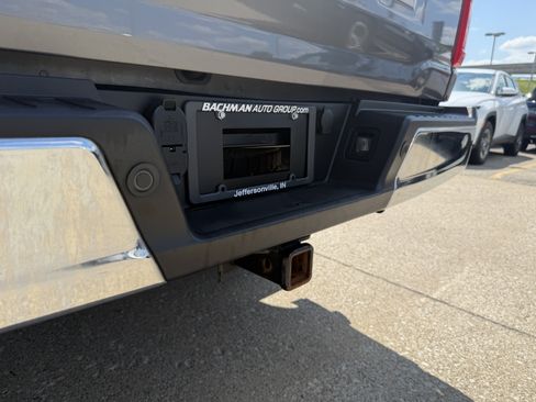 Used 2022 Ford F150 XLT w/ Equipment Group 302A High AWD/4WD image 9