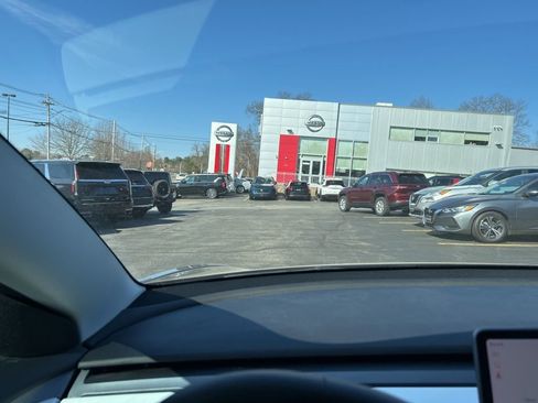 Used 2022 Tesla Model 3 Long Range image 21