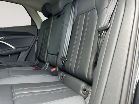 Certified 2026 Audi Q5 Premium Plus AWD/4WD image 13