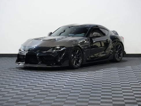 Used 2024 Toyota Supra image 3