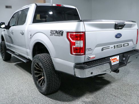 Used 2018 Ford F150 XLT w/ Equipment Group 302A Luxury AWD/4WD image 9