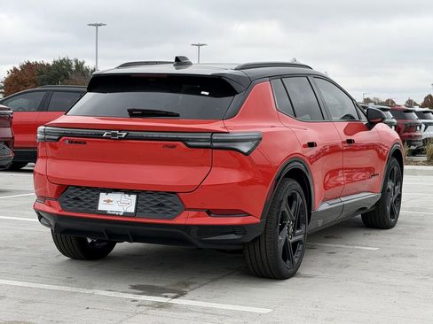 New 2026 Chevrolet Equinox EV RS FWD image 4