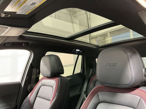 New 2026 Chevrolet Equinox RS w/ LPO, Floor Liner Package image 31