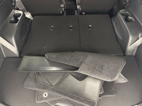 Used 2025 Hyundai Palisade Calligraphy AWD/4WD image 27