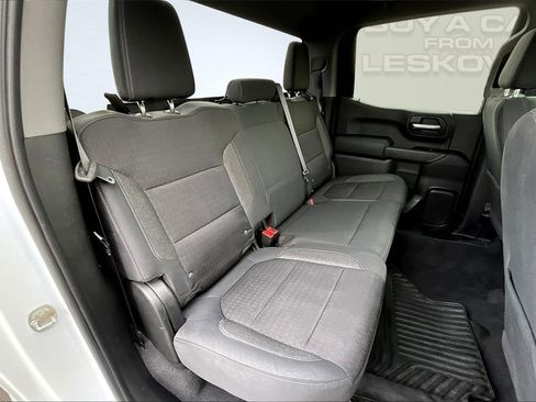 Used 2020 Chevrolet Silverado 1500 LT image 28