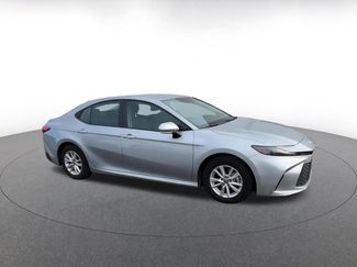 Used 2025 Toyota Camry LE video 2