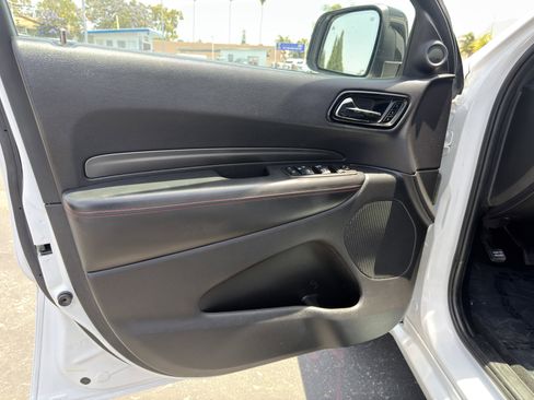 Used 2024 Dodge Durango GT RWD image 28