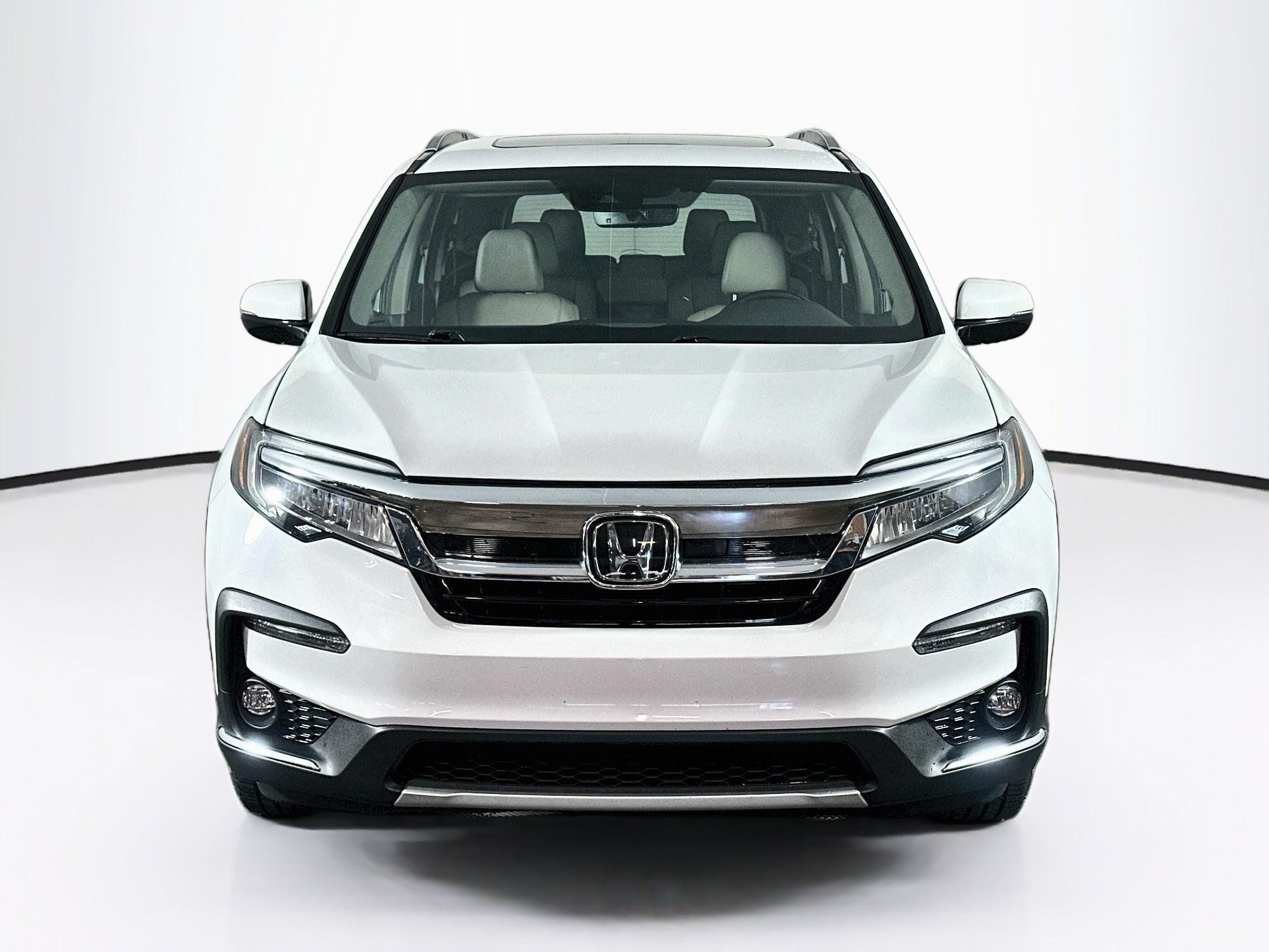 Used 2020 Honda Pilot Touring image 2