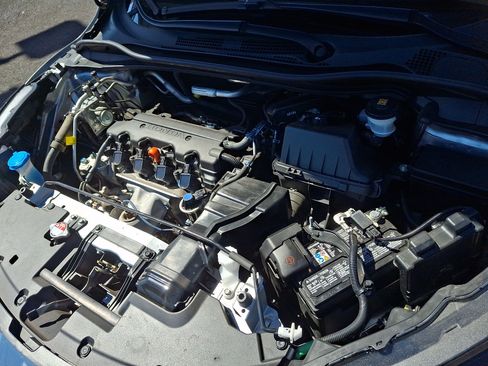 Used 2021 Honda HR-V LX image 28