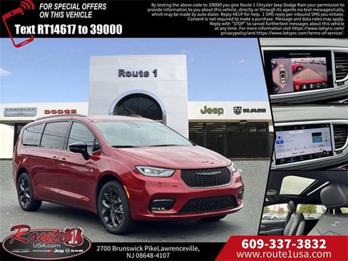 New 2026 Chrysler Pacifica Select w/ S Appearance Package image 1