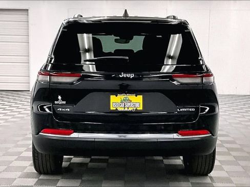 Used 2023 Jeep Grand Cherokee Limited AWD/4WD image 5