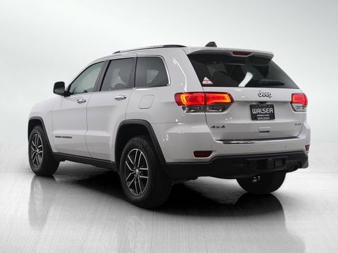 Used 2017 Jeep Grand Cherokee Limited w/ Trailer Tow Group IV image 3