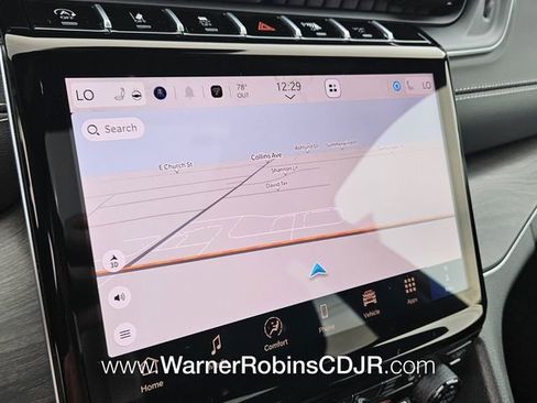 New 2025 Jeep Grand Cherokee Limited w/ Trailer Tow Package image 21