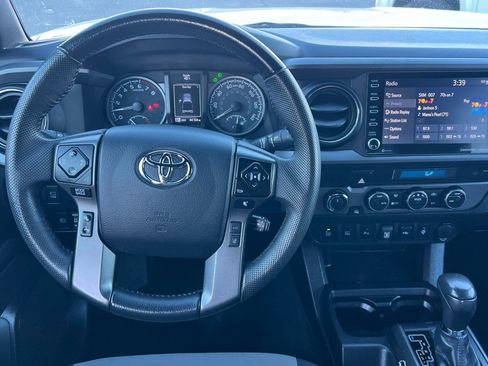 Certified 2023 Toyota Tacoma TRD Off-Road w/ Advanced Technology Package image 11