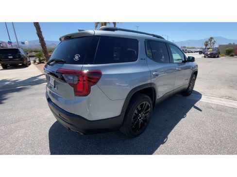 Used 2023 GMC Acadia SLE w/ Driver Convenience Package FWD image 8