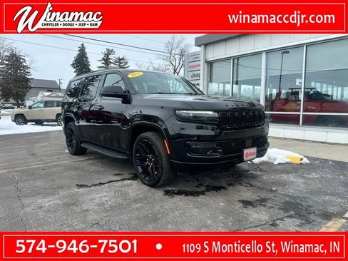 Used 2022 Jeep Wagoneer Series III image 1