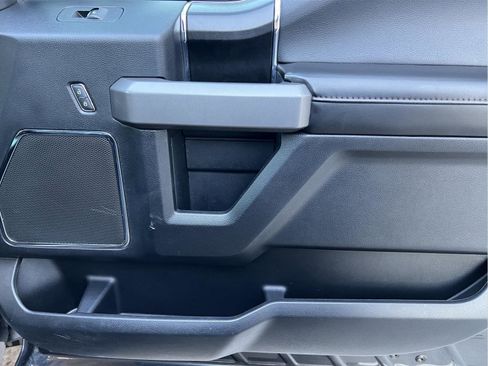 Used 2020 Ford F150 Platinum w/ Equipment Group 701A Luxury image 16