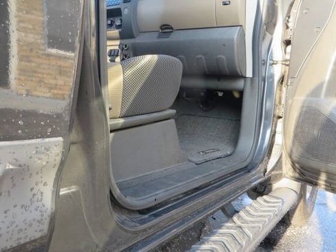 Used 2006 Nissan Xterra S w/ (U01) Utility Pkg AWD/4WD image 19