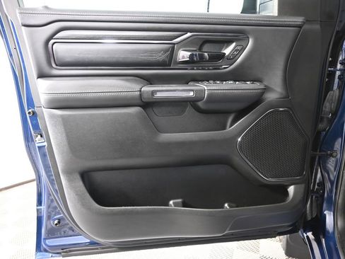Used 2022 RAM 1500 Limited w/ Body Color Bumper Group AWD/4WD image 18