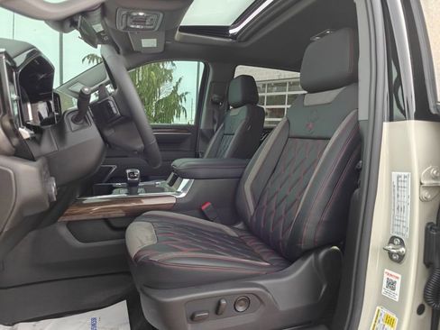 New 2026 Chevrolet Silverado 1500 RST AWD/4WD image 18