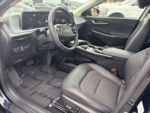 Used 2024 Kia EV6 Light AWD/4WD image 18