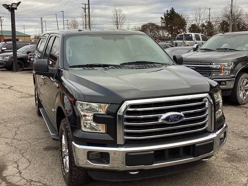 Used 2015 Ford F150 XLT w/ Equipment Group 301A Mid image 5