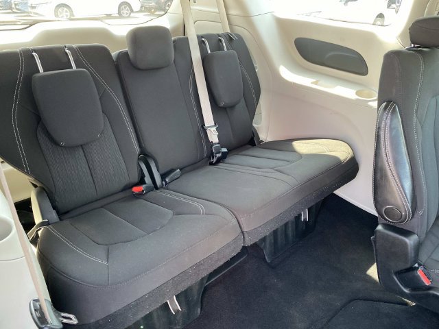 Used 2023 Chrysler Voyager LX FWD image 27