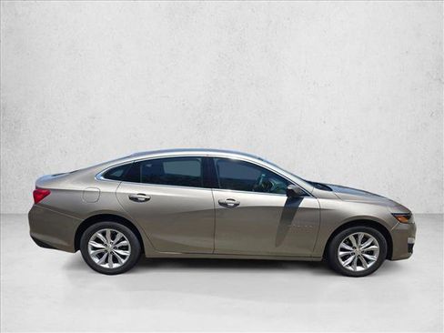 Used 2023 Chevrolet Malibu LT FWD image 4