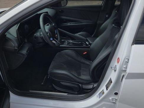 Used 2025 Hyundai Elantra N FWD image 23