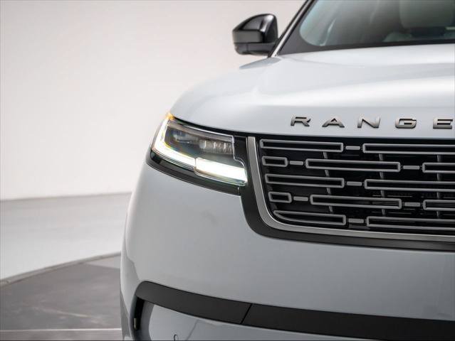 New 2026 Land Rover Range Rover Velar S AWD/4WD image 9