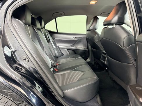 Used 2024 Toyota Camry SE image 26