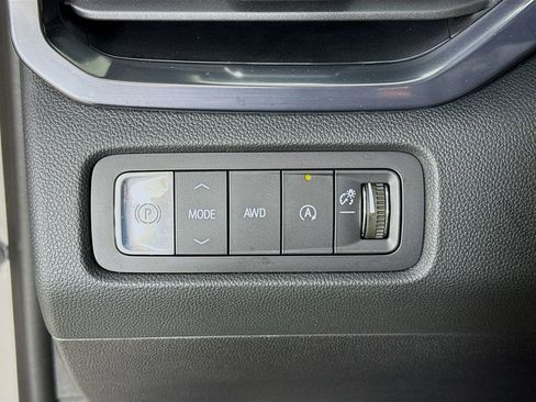 New 2026 GMC Acadia AT4 w/ LPO, Floor Liner Package image 12