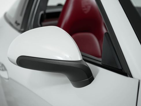 Used 2018 Porsche 911 Targa 4 GTS image 46