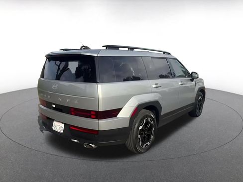 Used 2026 Hyundai Santa Fe SEL FWD image 10