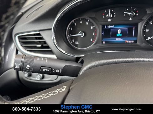 Used 2022 Buick Encore Preferred w/ Safety Package image 17