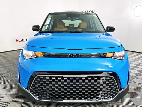 Used 2025 Kia Soul EX image 8