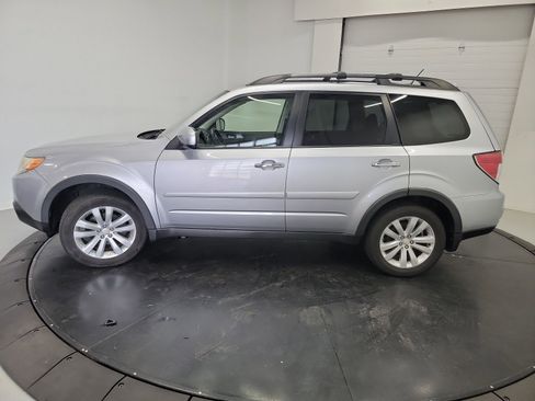 Used 2012 Subaru Forester 2.5X Premium AWD/4WD image 4