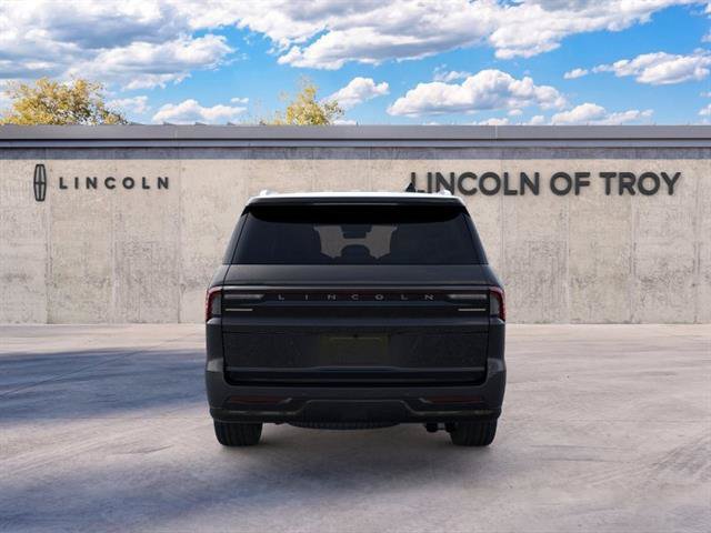 New 2026 Lincoln Navigator Reserve AWD/4WD image 5