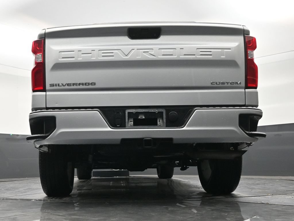 Used 2021 Chevrolet Silverado 1500 Custom RWD image 22