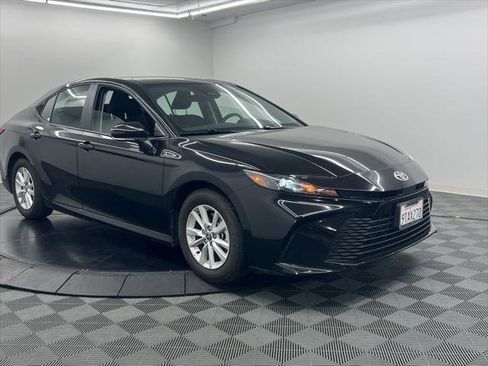 Certified 2025 Toyota Camry LE image 2