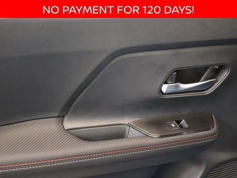 New 2025 Nissan Kicks SR w/ SR Premium Package image 24